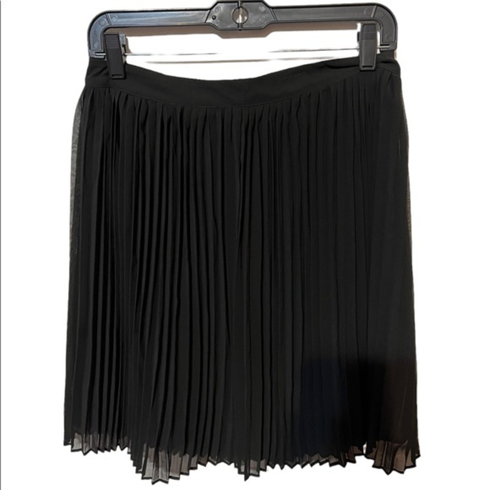 ModCloth Black Skirt Two layer Top Layer is Ruffle See through Size 6